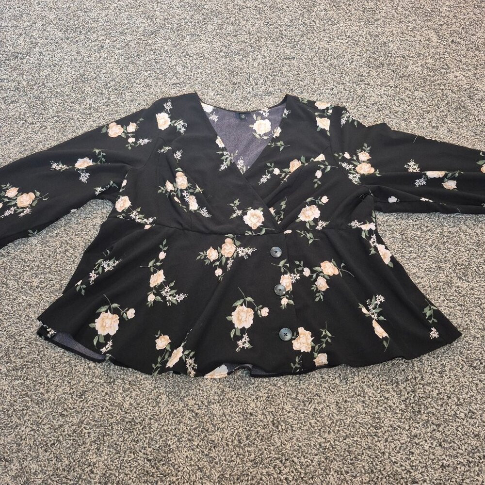Torrid Blouse Black Peplum Floral Long Sleeve V-Neck Plus Size 4X